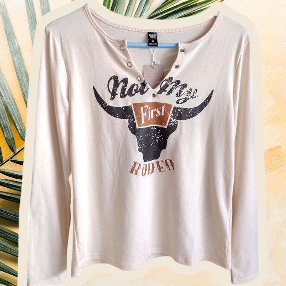 Nwt Emery Rose Cream Not My First Rodeo Top Tee Sz Med - Picture 4 of 5